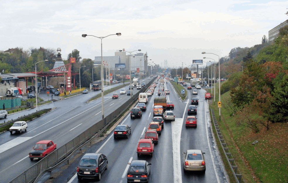 VOZAČI, OPREZ! Izmenjen je režim saobraćaja na OVIM DEONICAMA